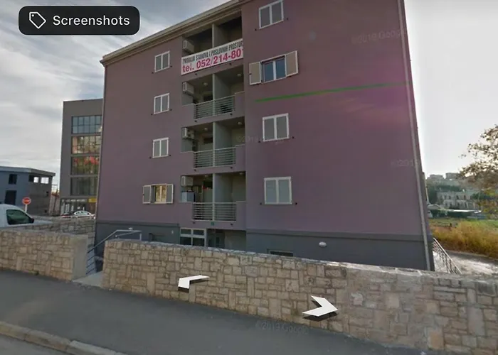 Aureo Center Appartamento Pola