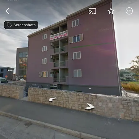 Aureo Center Apartman Póla